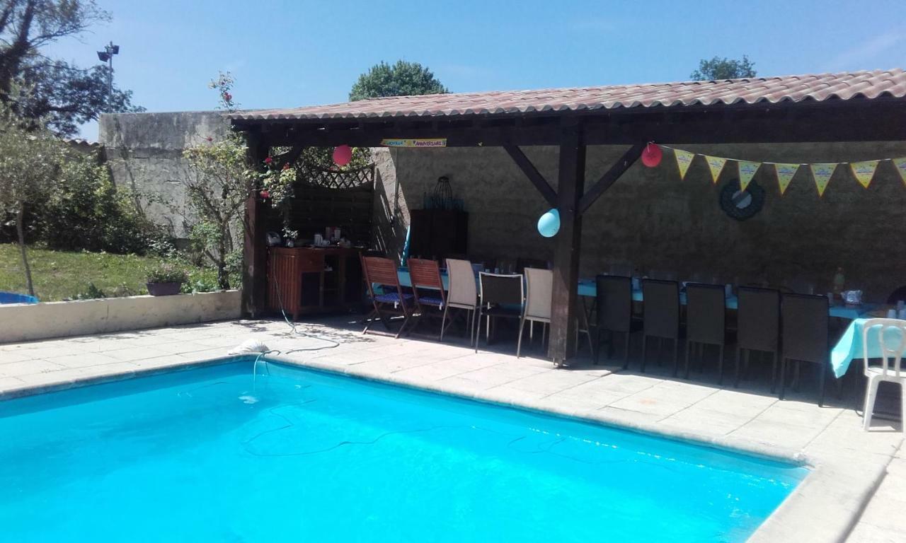 Chalet De La Laigne Allas-Bocage Exterior foto